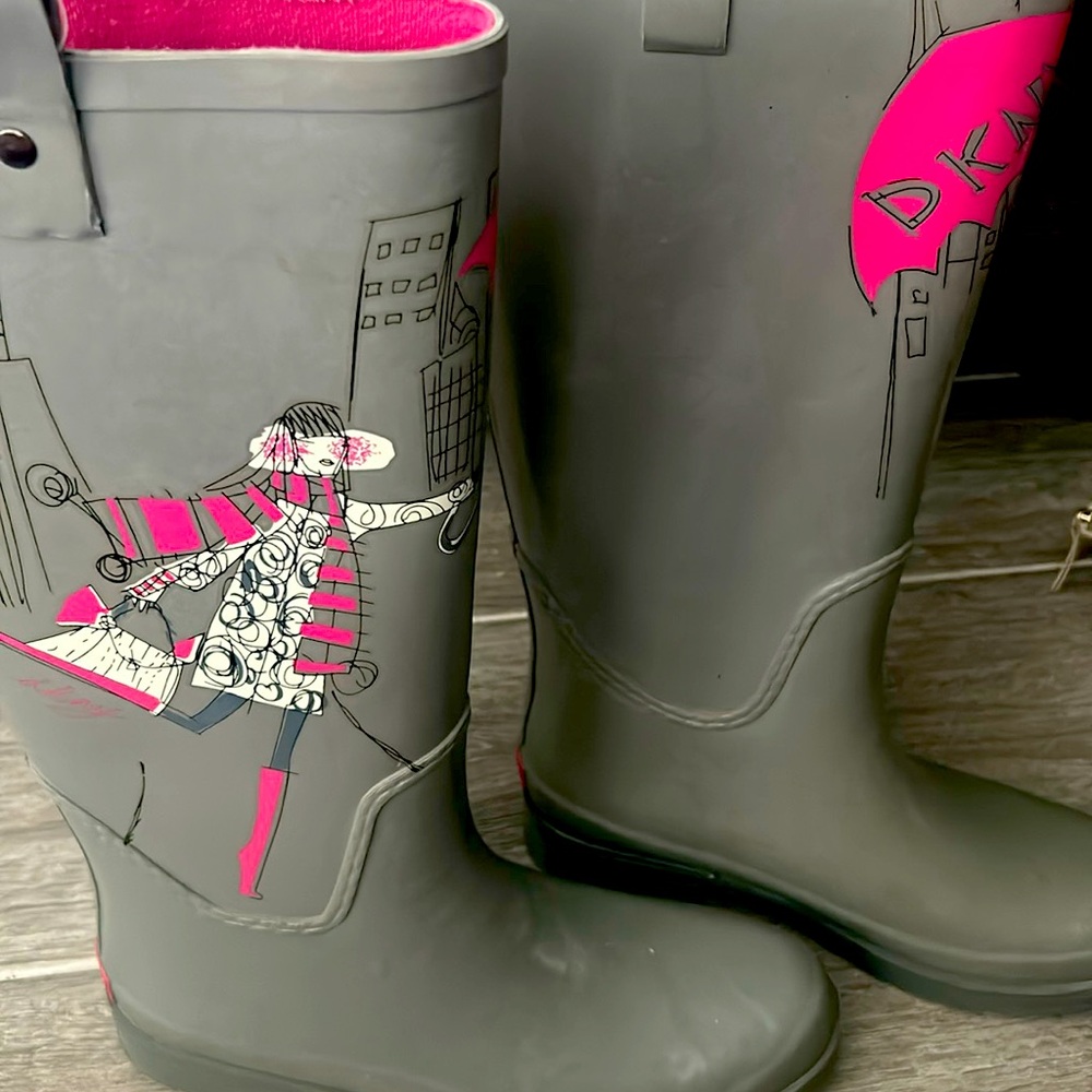DKNY rain boots